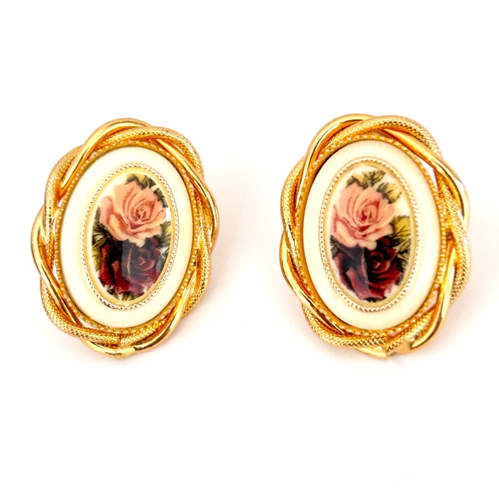 Gold and Cream Floral Earrings